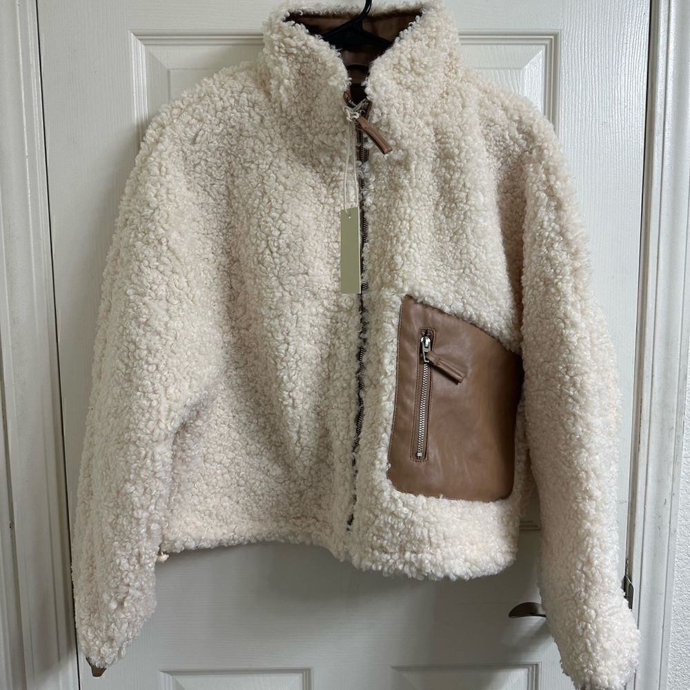 💼NWT Blank NYC Faux Shearling with Faux Leather Trim Bomber Jacket - Picture 12 of 13
